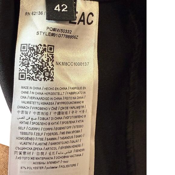 NWT Marciano Miriam Satin Scuba Dress Fit & Flare A-Line Black Size Medium $198 - Picture 8 of 12